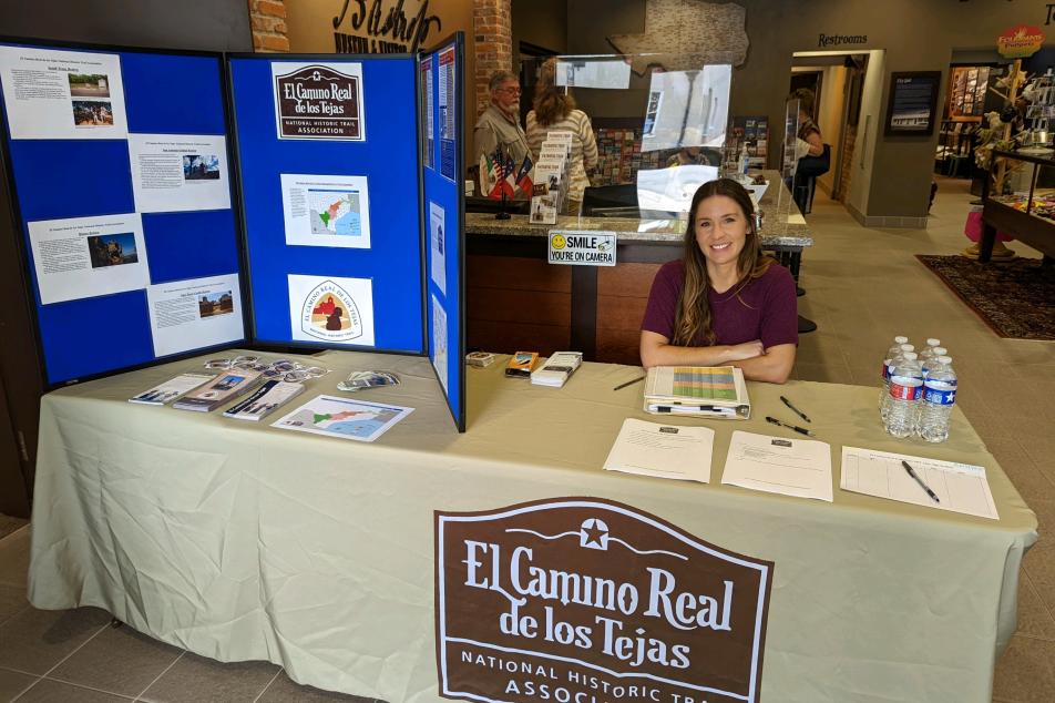 Booth with El Camino Real de los Tejas intern