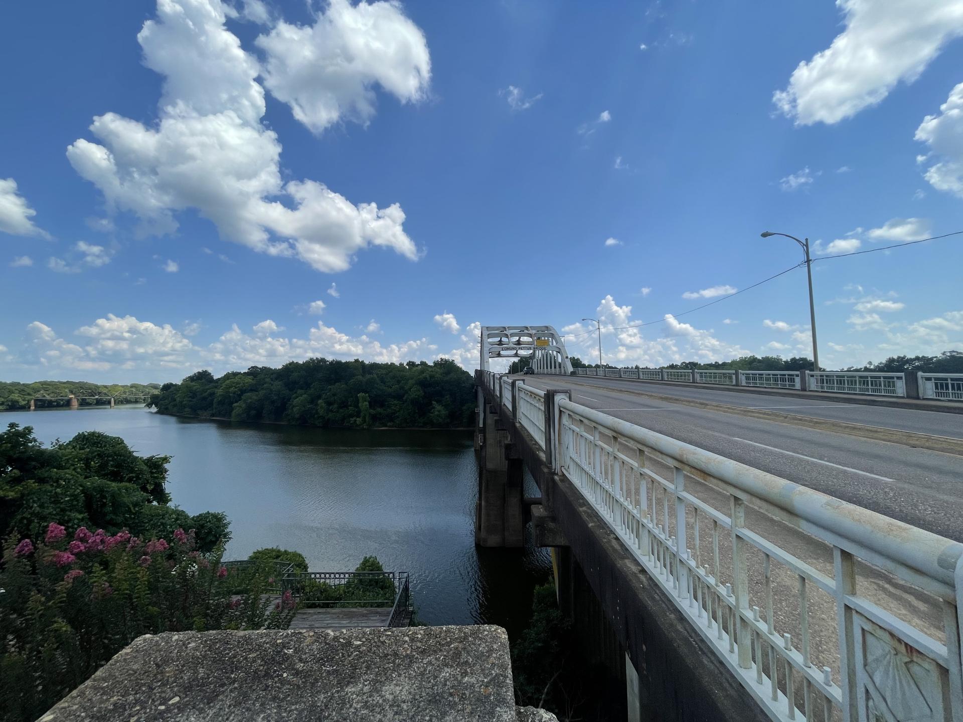 Edmund Pettis Bridge