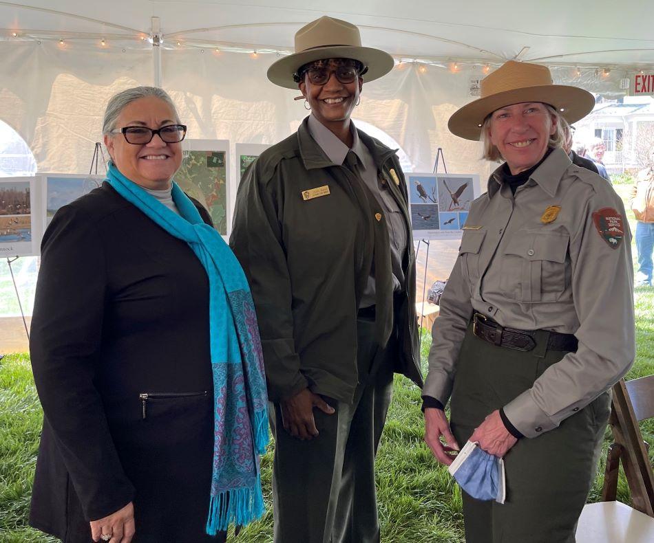 Rappahannock Tribe with NPS Staff